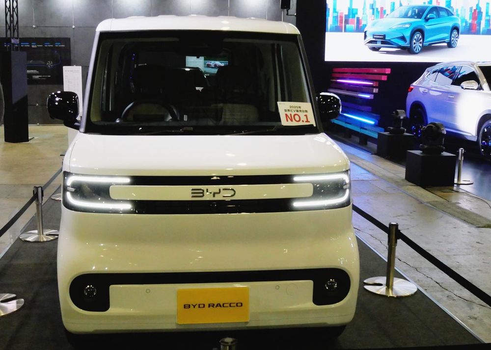 今夏に発売予定の軽EV「ラッコ」