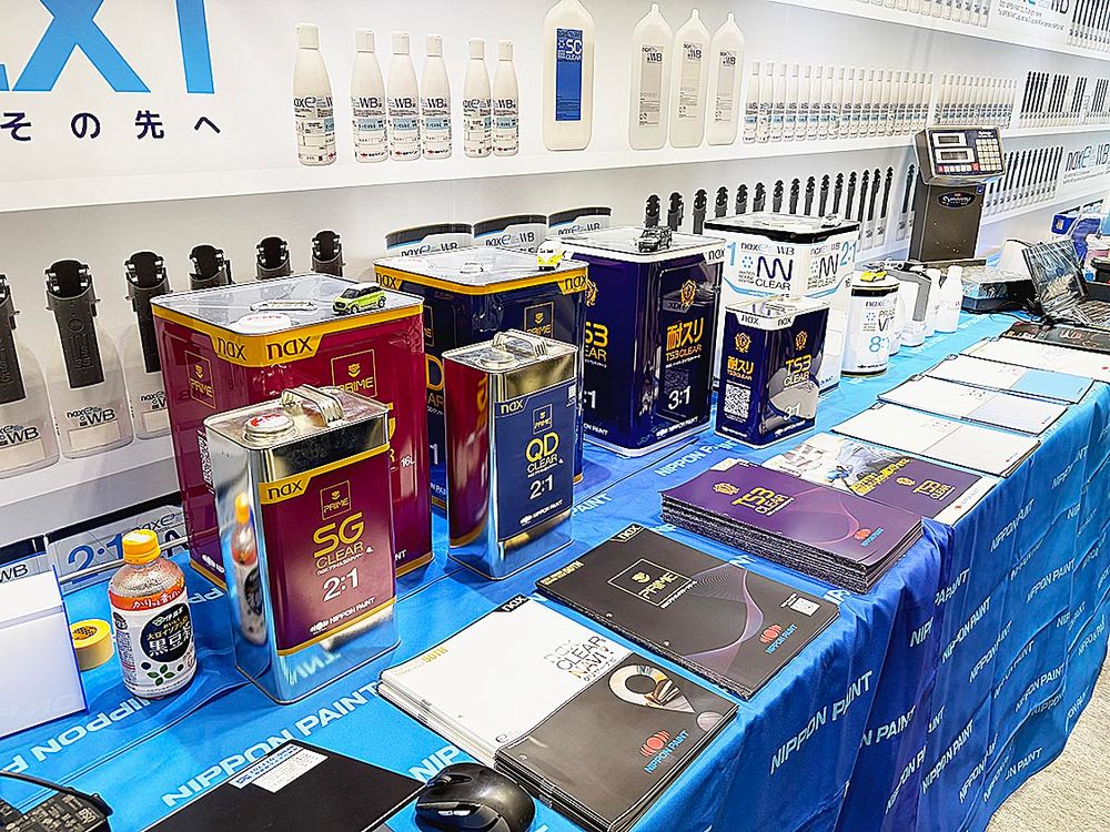 日本ペイントは多彩な水性塗料を展開