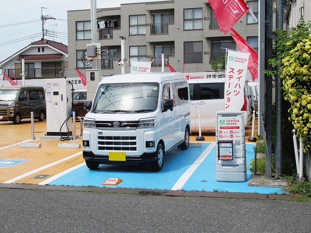 貸し出し車両の「アトレー」が置かれた小作店に併設するカーシェアＳＴ
