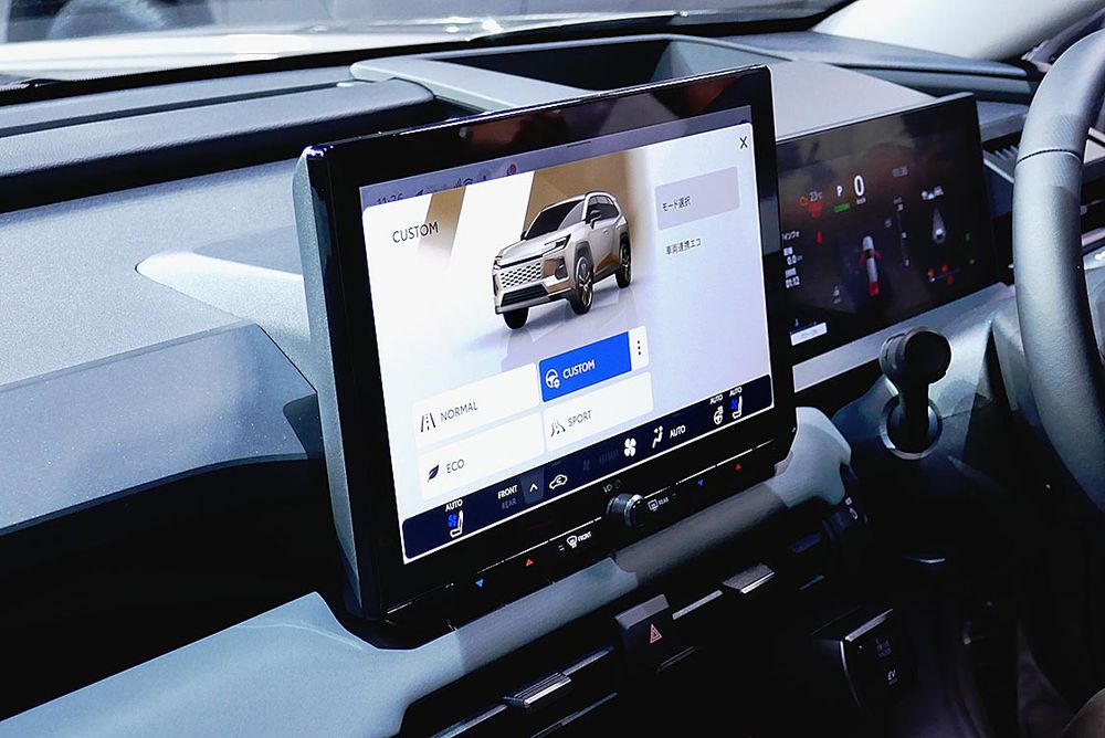 アリーンを使って開発した新型マルチメディアを初採用