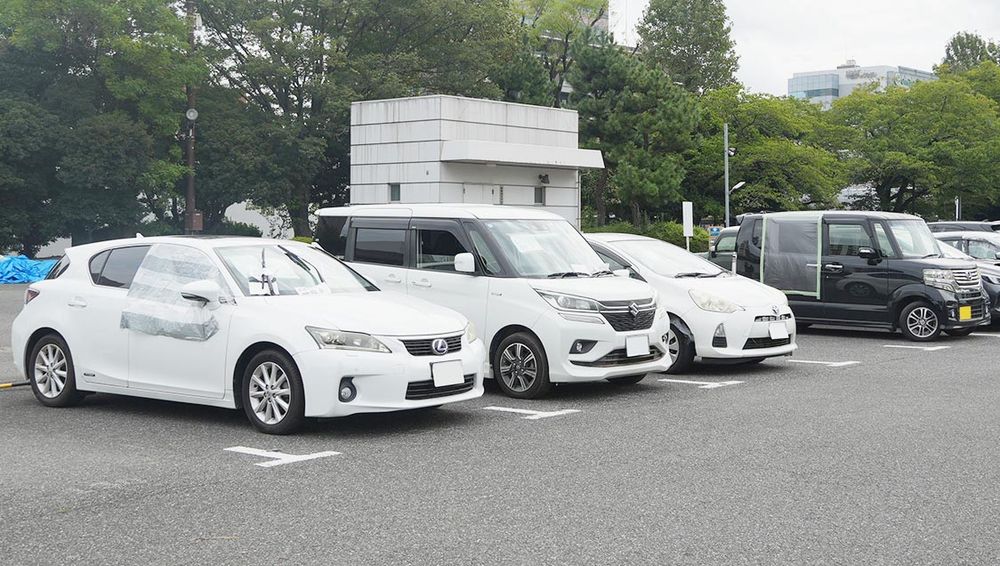 被災車両の仮置き場
(9月、千葉市)