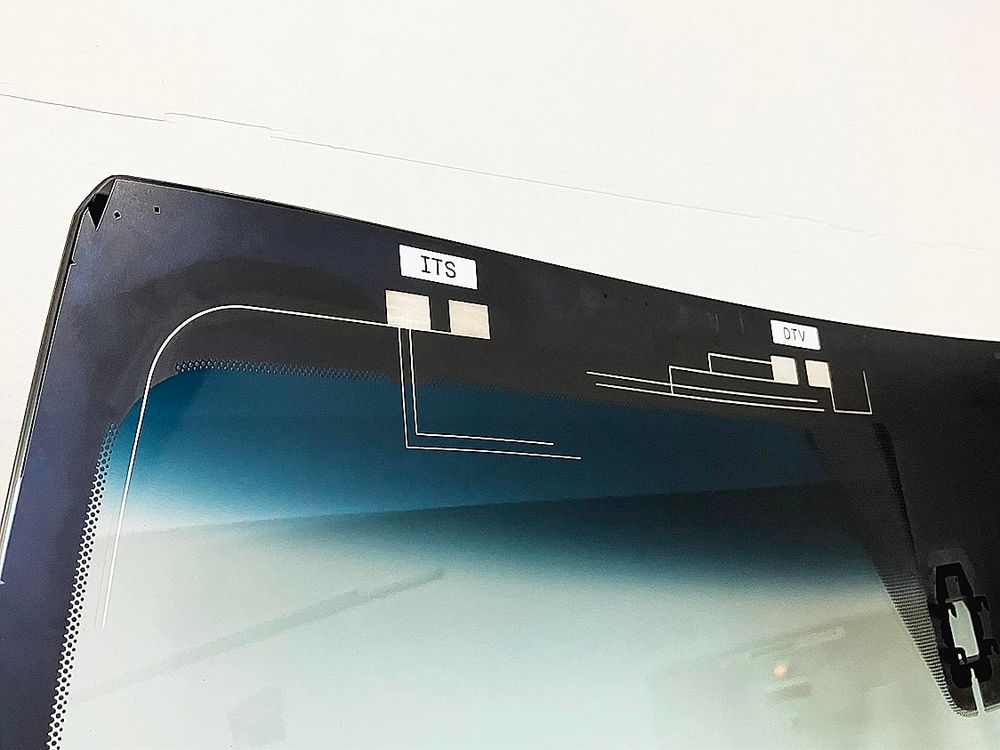 車載通信用のガラスアンテナ