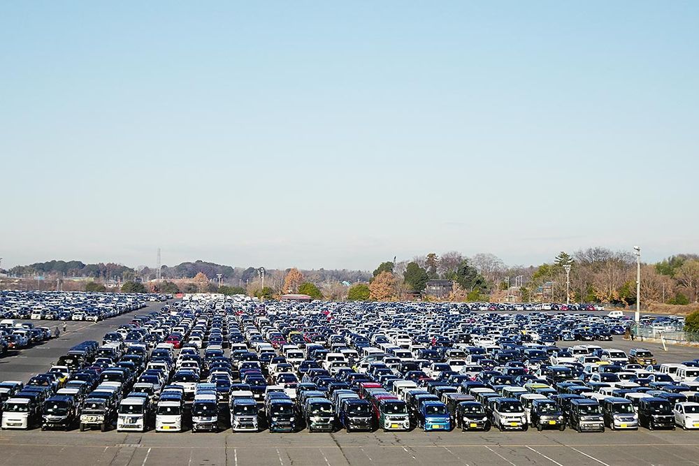USSの東京会場の初荷には1万3千台超の車両が集まった