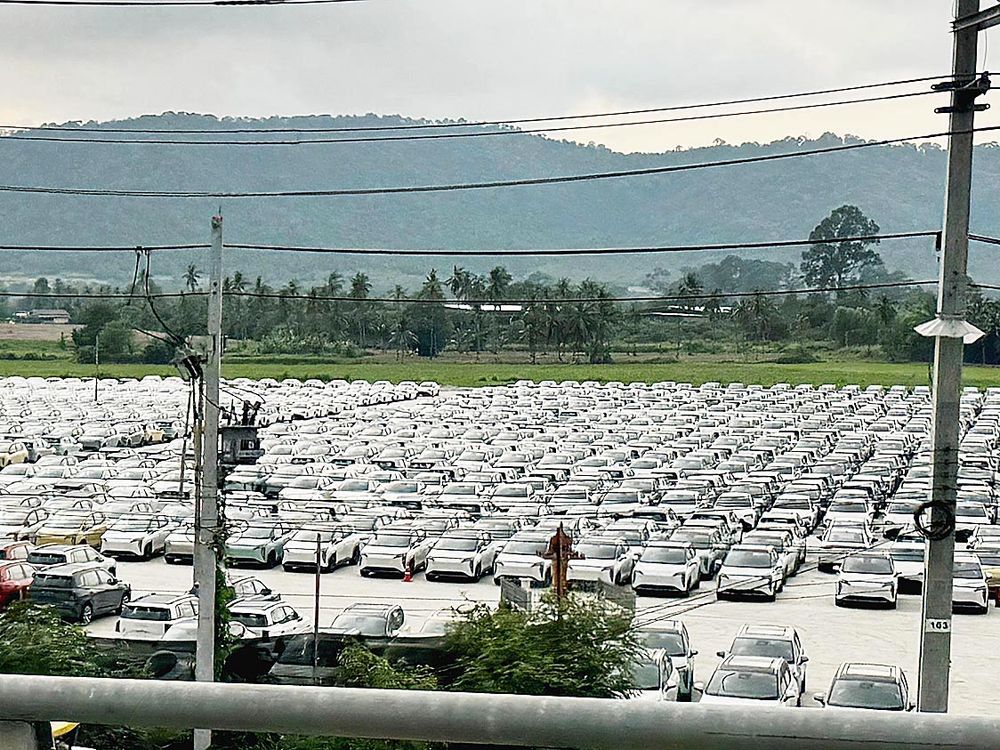 BYDの保管場所。関係者によると販売状況は良くないという（ものづくり太郎氏提供）