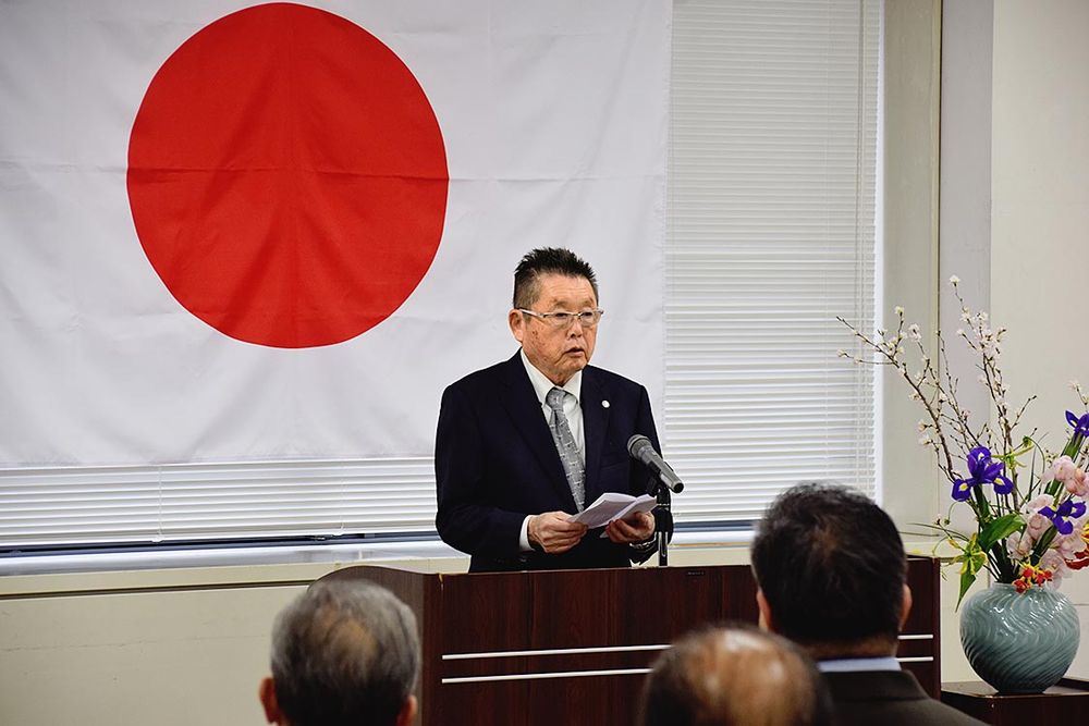 城谷会長が祝辞を述べた
