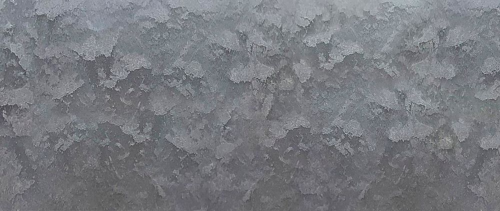 竹繊維の特徴的な陰影を活用した新素材「フォージド・バンブー」