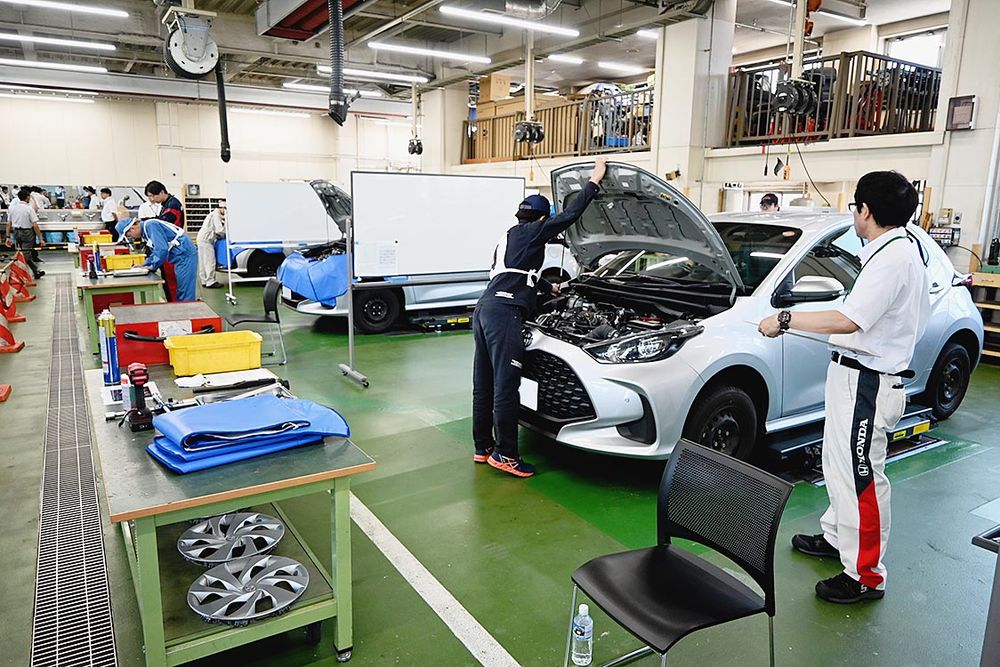 定期点検・車両取扱作業
