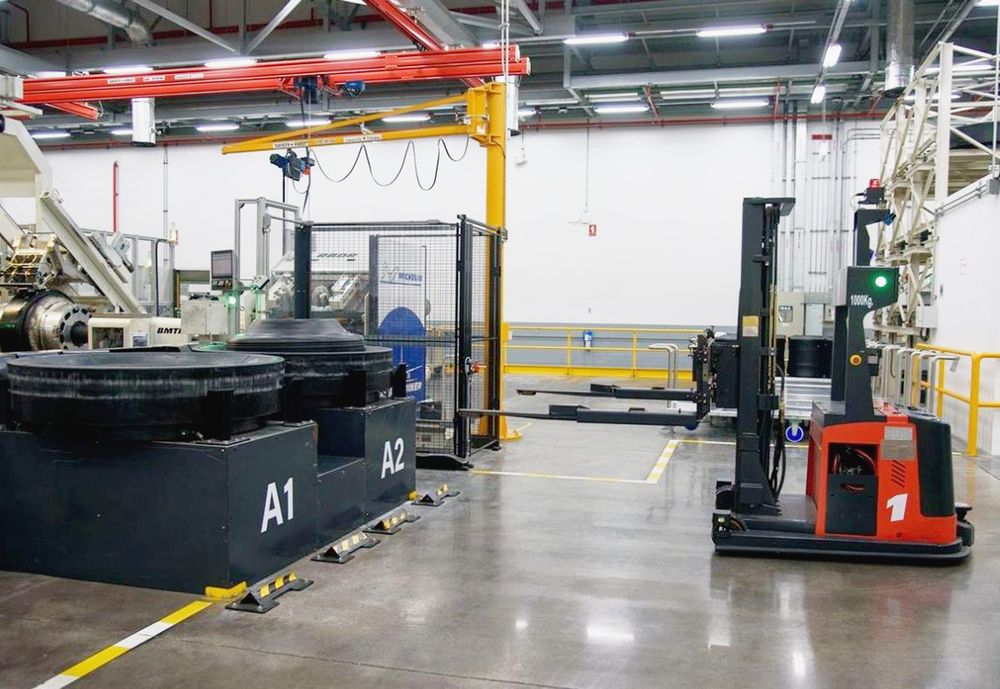 ＡＩや搬送ロボを駆使するノンケー工場