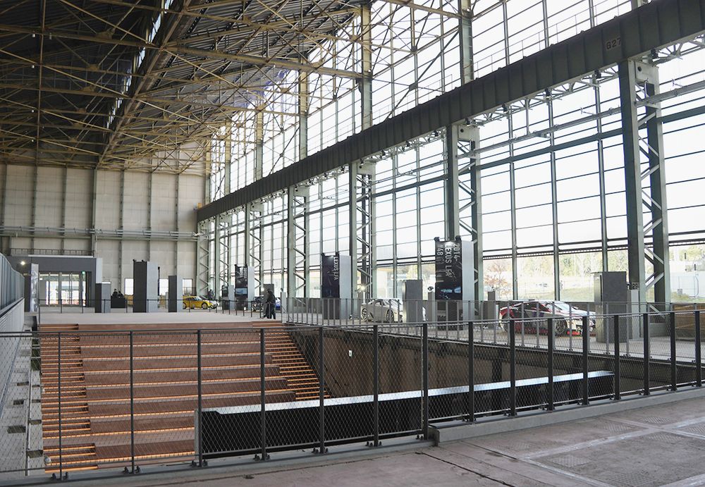 ワールドプレミアイベントが行われたインベンターガレージ