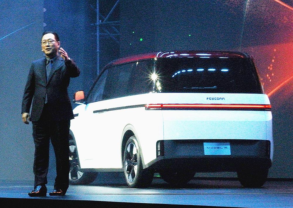 モデルＡを披露する関ＣＳＯ