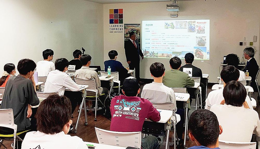 学生からは技術的な質問も出た
