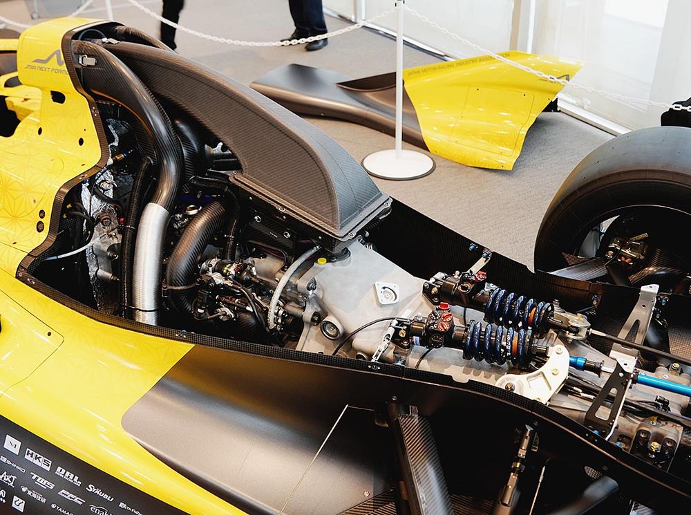 エンジンはスーパーフォーミュラやスーパーＧＴで使用する「ＮＲＥ」