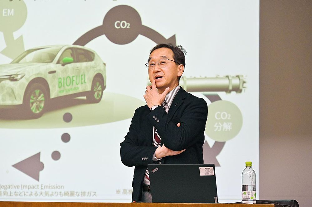 マツダの開発思想やビジョンを語る今田執行役員
