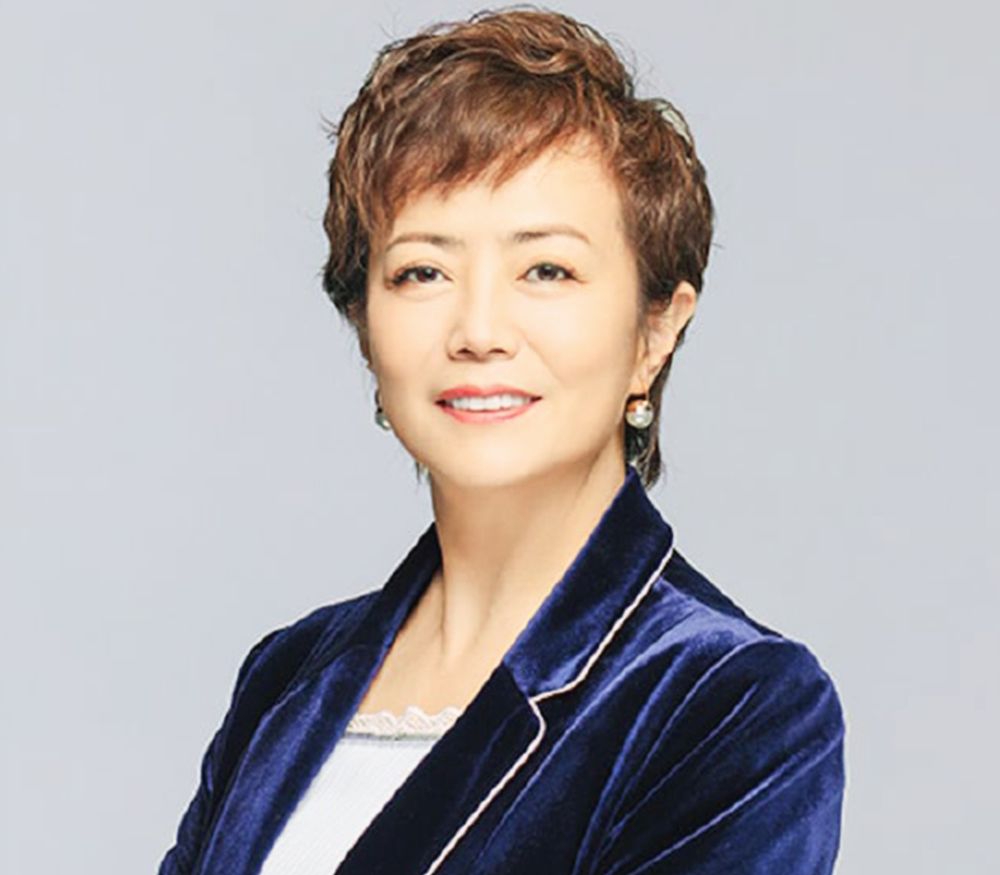 （写真１）ステラ・リー女史　海外担当副社長（プレスフォト）