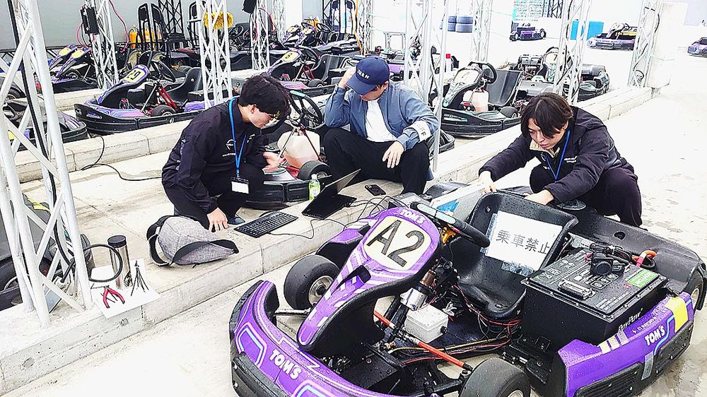自作のプログラムで電動カートの自動運転に挑戦
