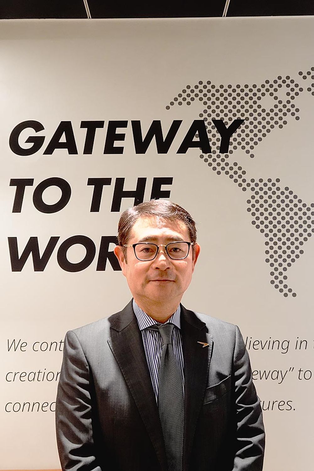 水山英一取締役
