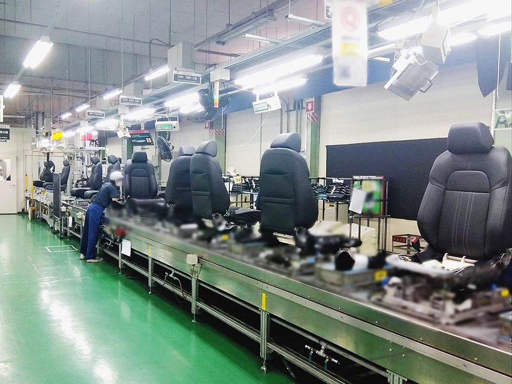シート製造は人手に依存し設備投資負担も重い
(写真は武蔵工場)