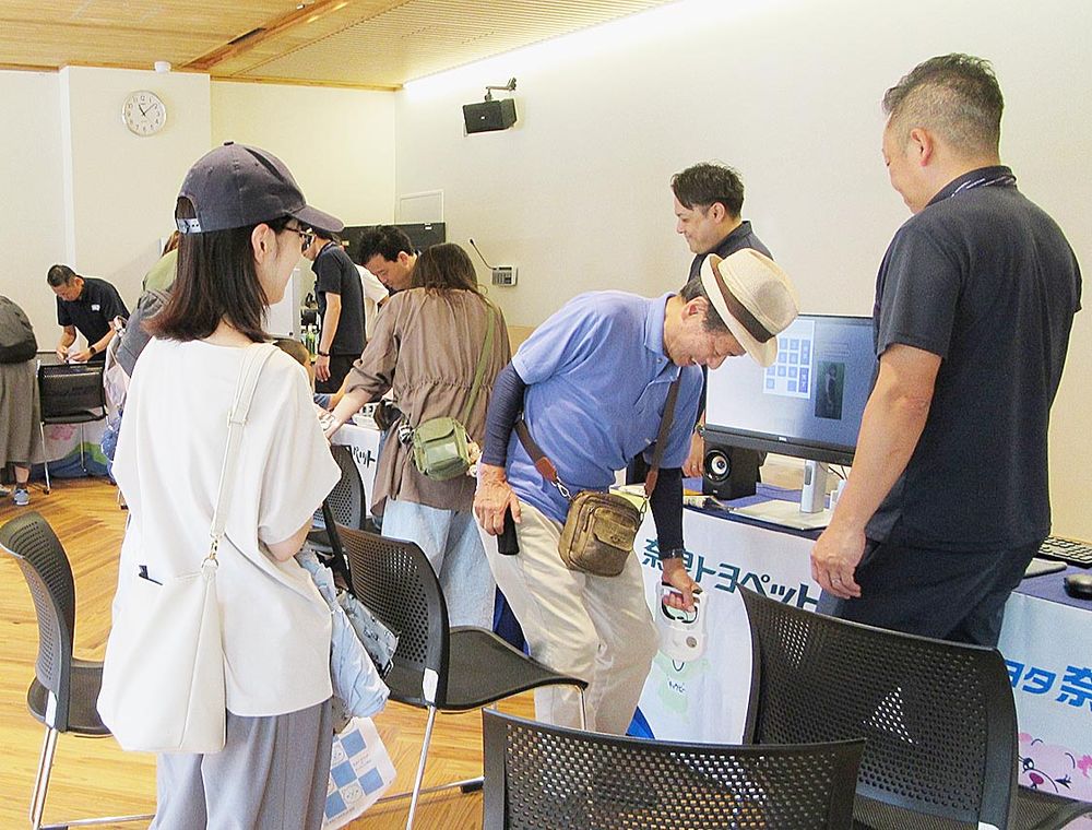 交通安全運動イベントでの体験ブース