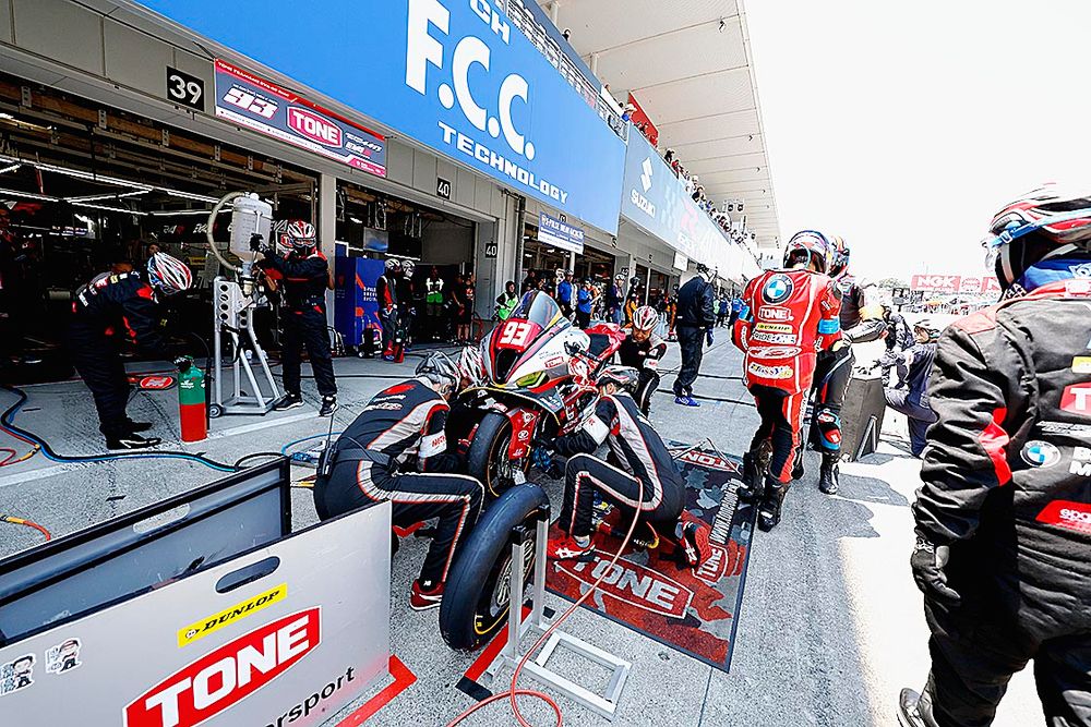 過酷なモータースポーツの経験を製品開発に生かす