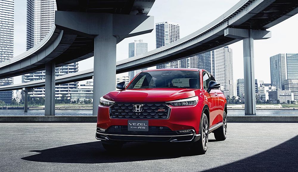 EV本格普及期まではHVで稼ぐ（写真は現行「ヴェゼル」）