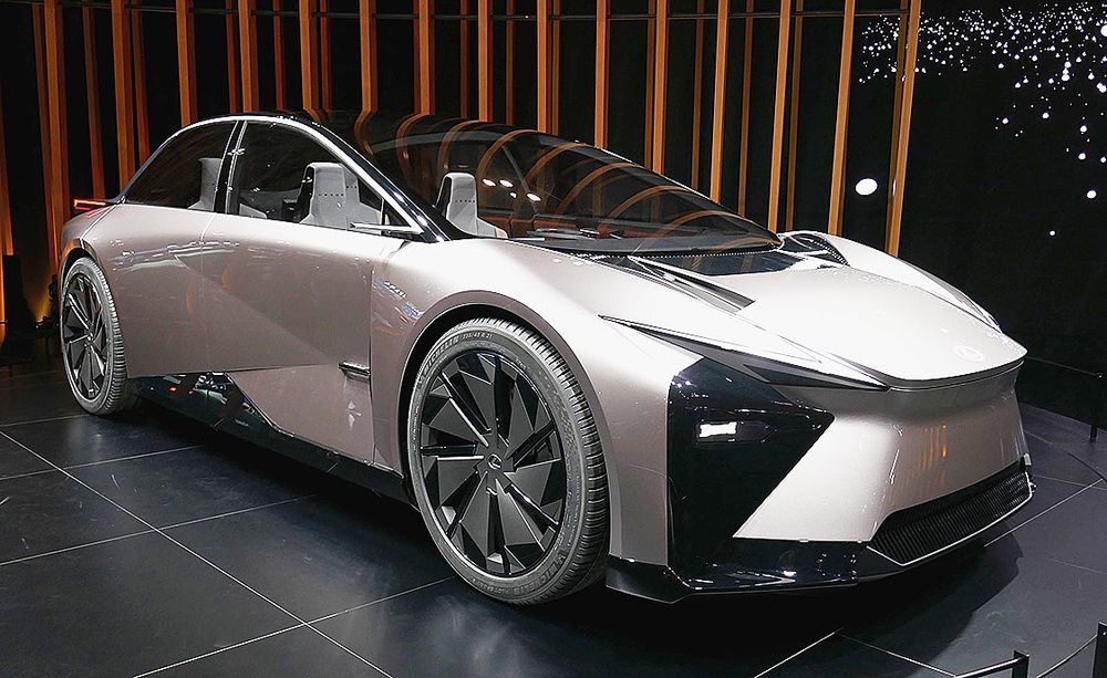 ジャパンモビリティショー2023で初披露した次世代EVコンセプト「LF－ZC」