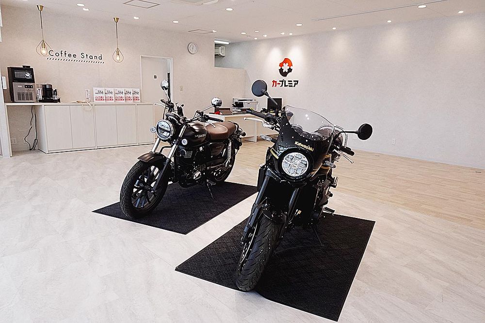プレミアグループとバイク王が組んだ「カープレミア西東京店」