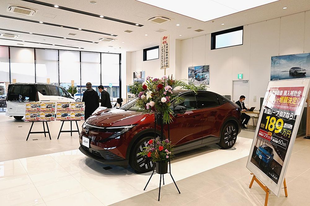 ショールームには最大２台まで展示可能