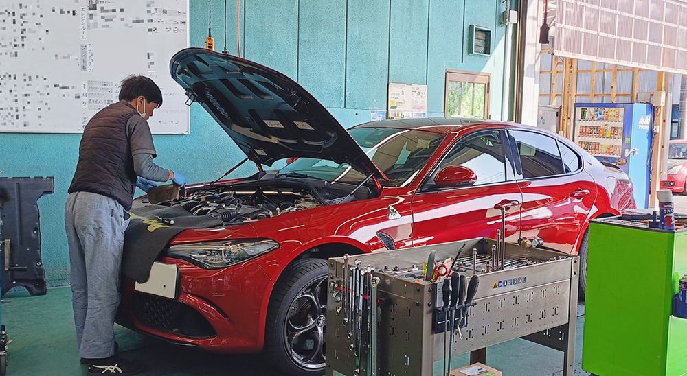 従業員に正当な報酬を支払うためにもサービスの対価の引き上げは必要だ（画像を一部処理しています）
