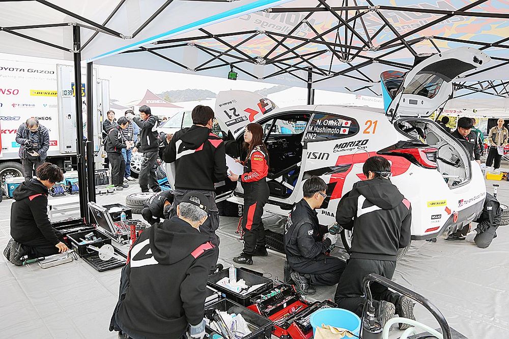 若い才能の発掘と育成、エンジニアとメカの教育は全日本ラリーでも

