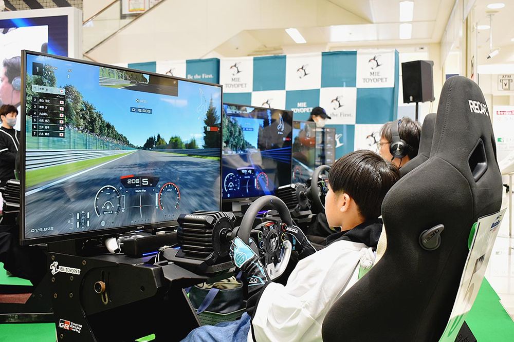 三重トヨペットはｅモータースポーツ独自大会を開催