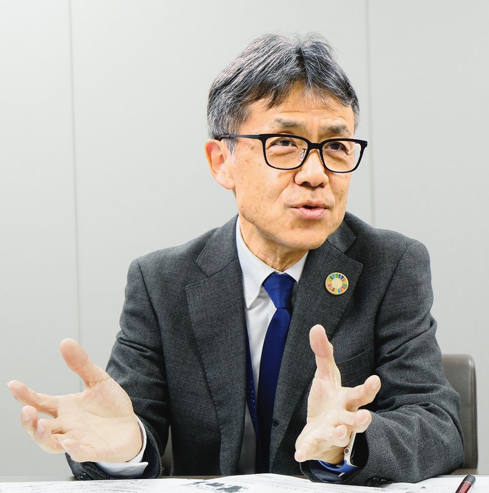 「事業活動からSDGsに貢献を」と話す経営企画部の山本秀俊部長