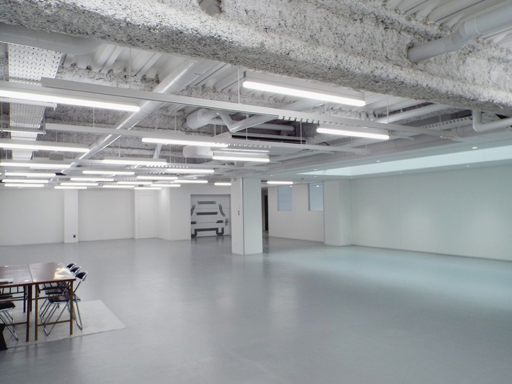 新校舎の特徴である仕切りのないワンフロア構造