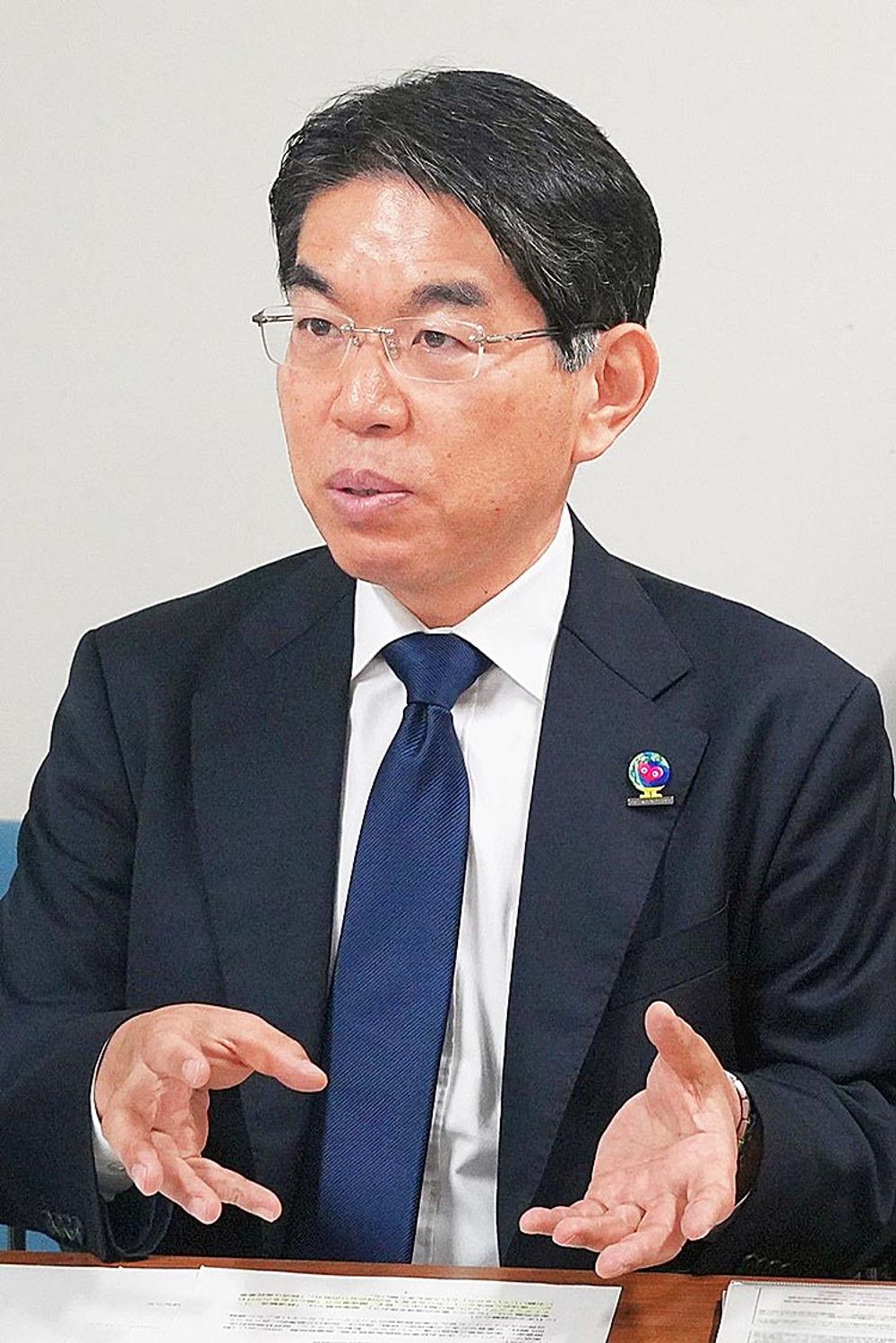 「輸送モードの転換を促す」と正岡課長