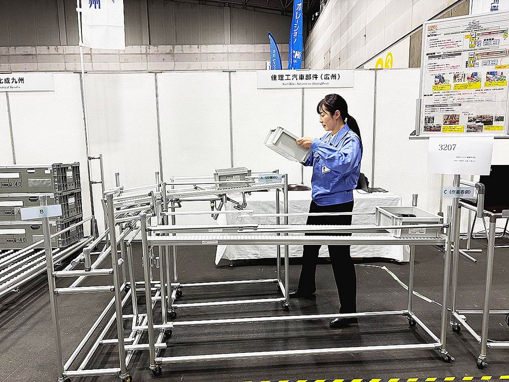 住友理工はシューターで自動搬送を実現
