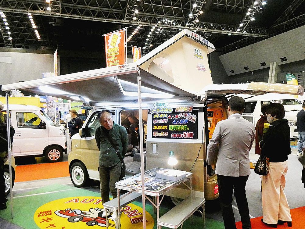 災害時にも活躍する「給電くんポップアップルーフ」