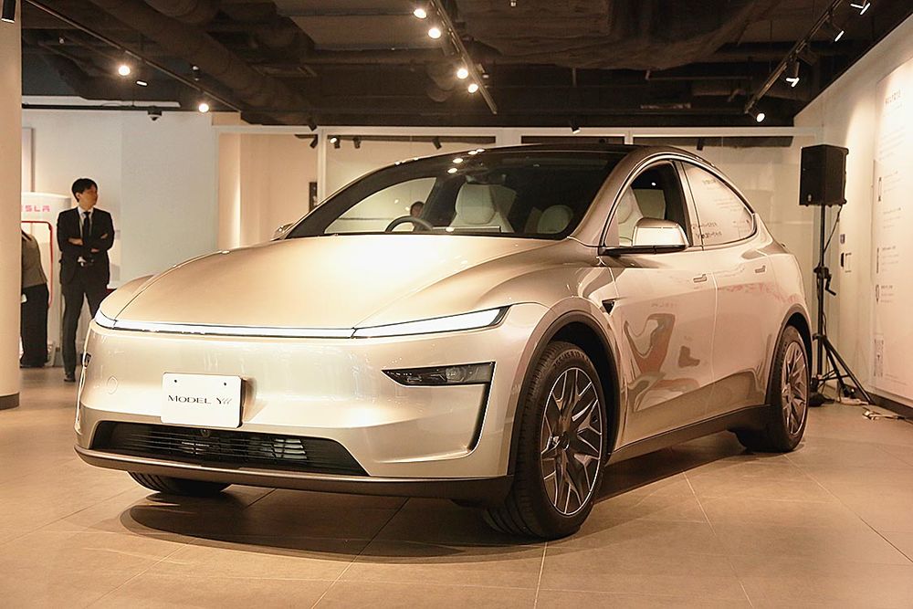 テスラが4月に発売した「モデルYL」