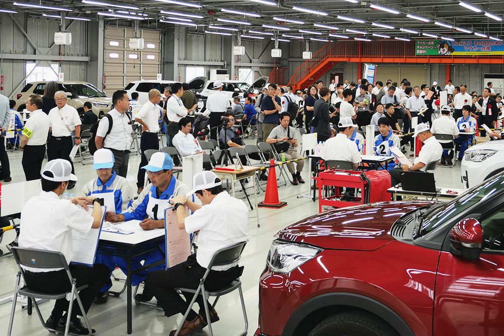 実車競技の模様