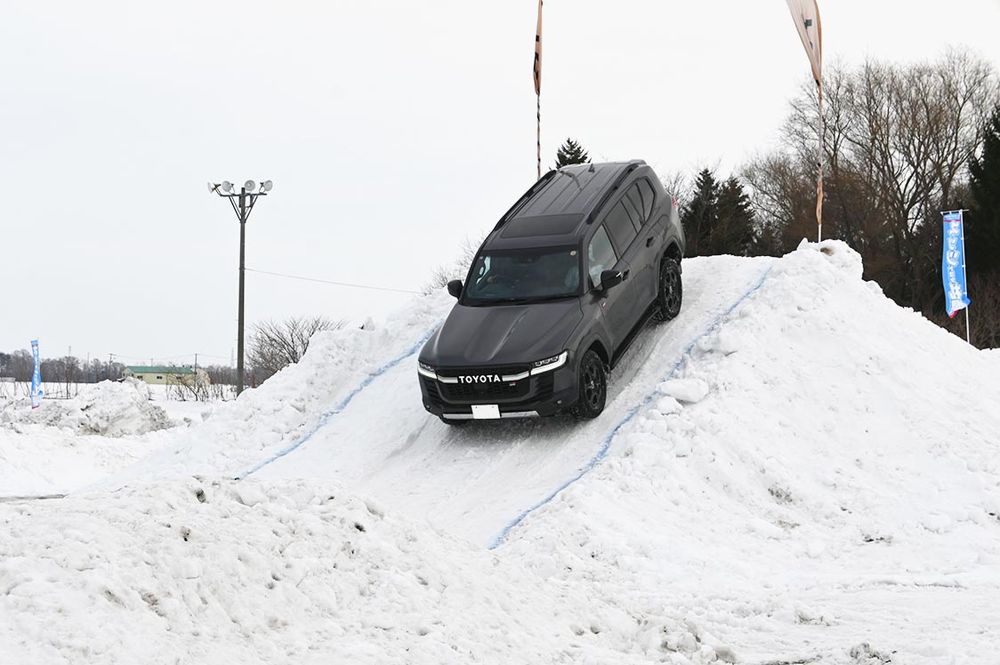 ランドクルーザー同乗体験（札幌トヨタグループ）
