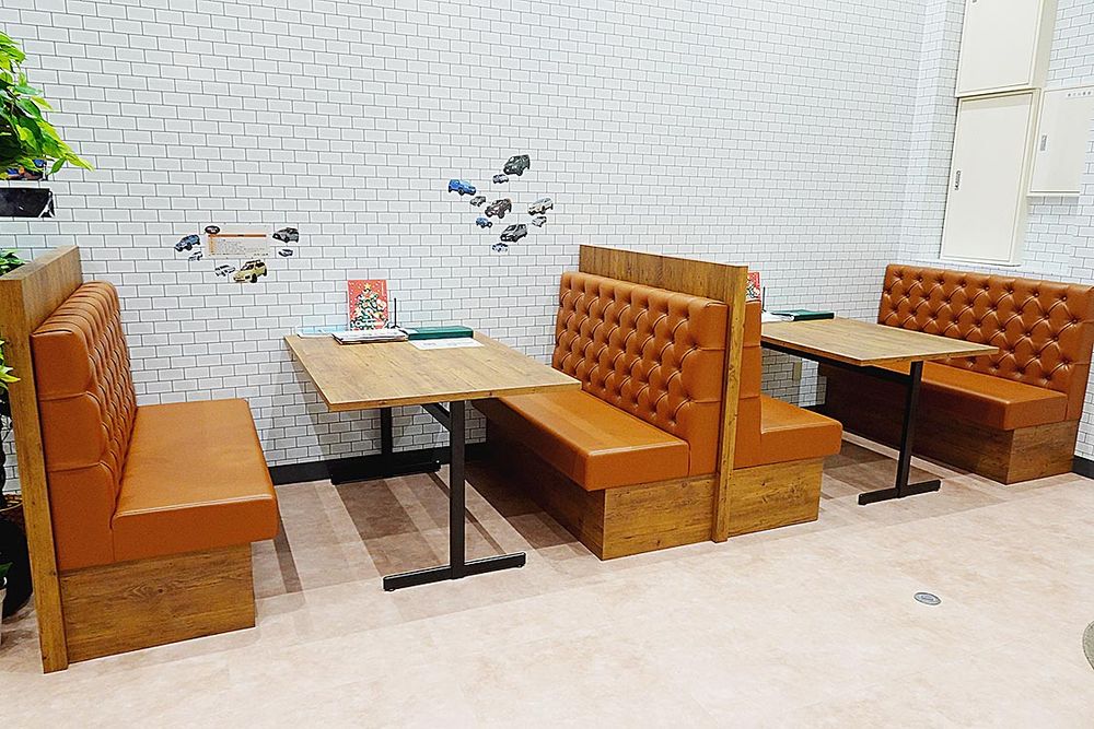 ゆったりとした商談スペース