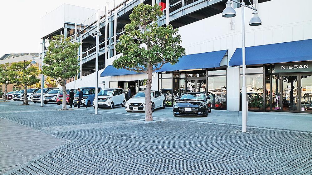 日産店舗として国内初のアウトレット店舗「ニッサンアウトレット」