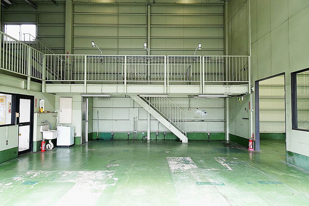 査定も行う車両置き場
