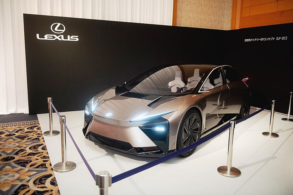 次世代バッテリーEVコンセプト車「LF―ZC」