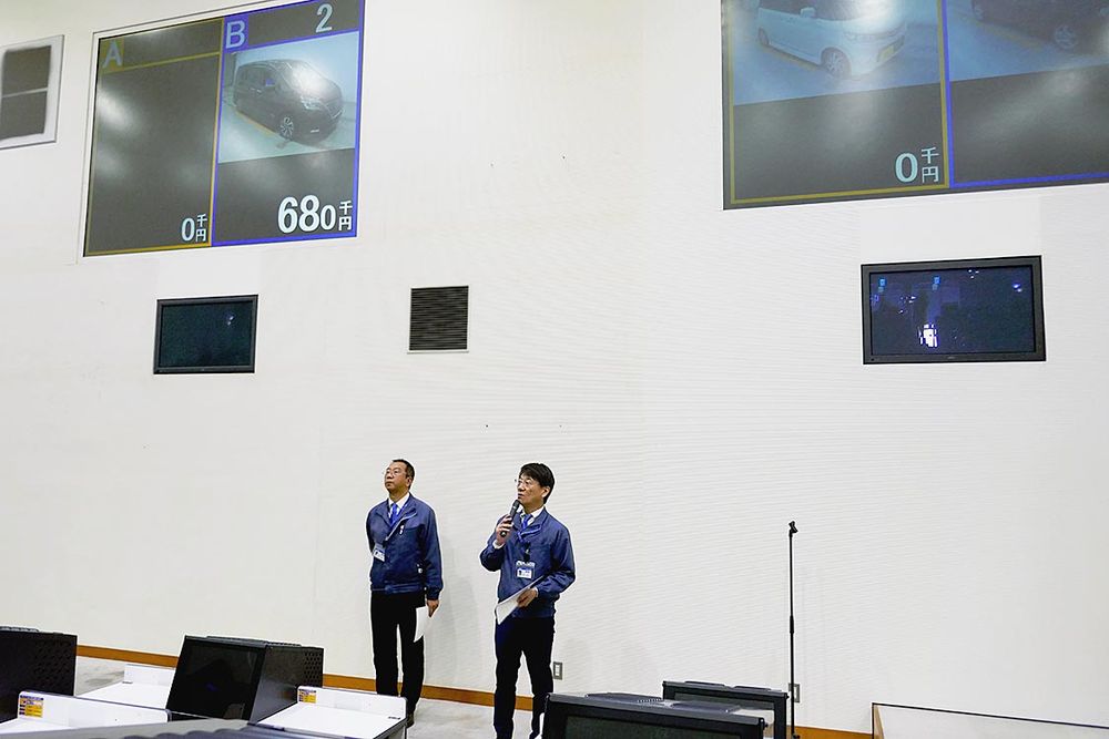 昨年の感謝を会員に述べるとともに、会場の建て替えに向けた意気込みを話した（ＨＡＡ神戸・萩田会場長）