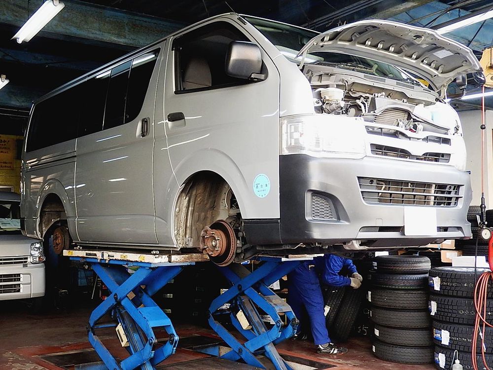 整備工場網の確保はリース業界にとって最大の課題になっている
