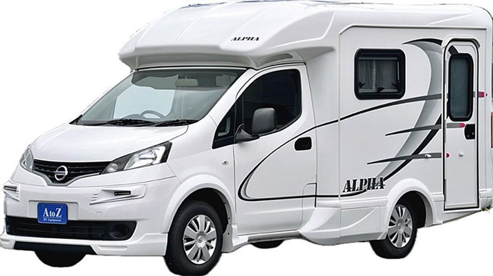 スタイリッシュで広々としたモデルもそろうキャンピングカーワールド（写真は日産ＮＶ２００ベースのキャンピングカー「ＡｔｏＺ」）