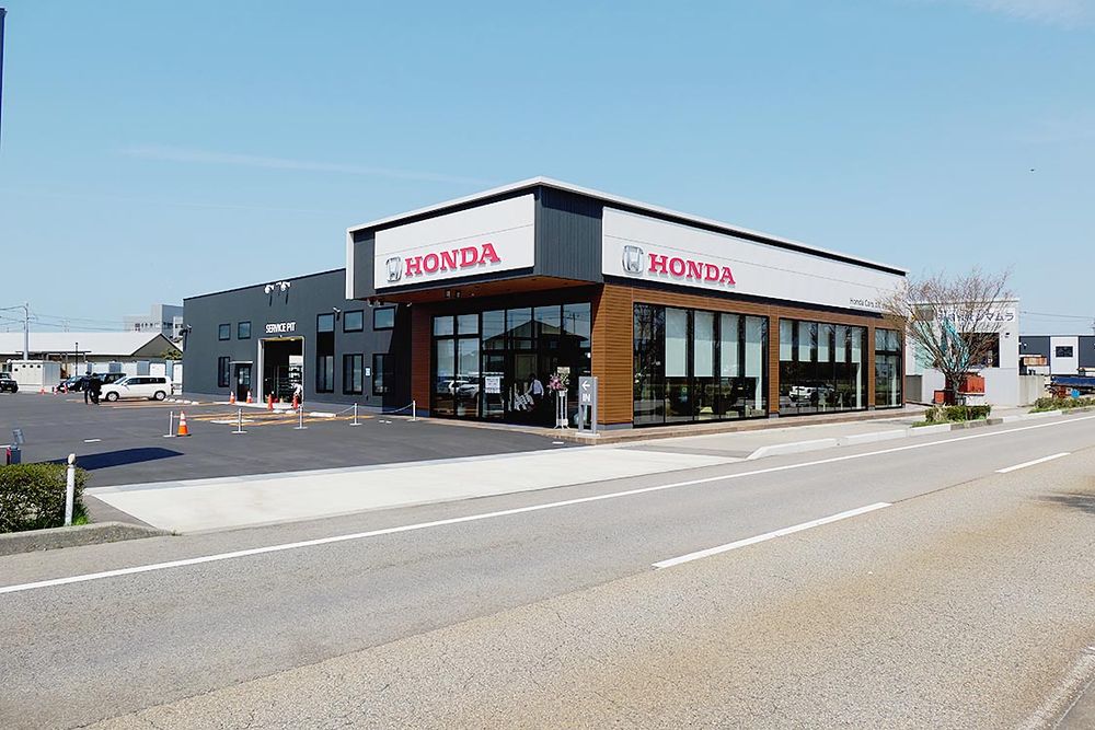 金沢市の好立地にオープンしたホンダモビリティ中部の犀川観音堂店