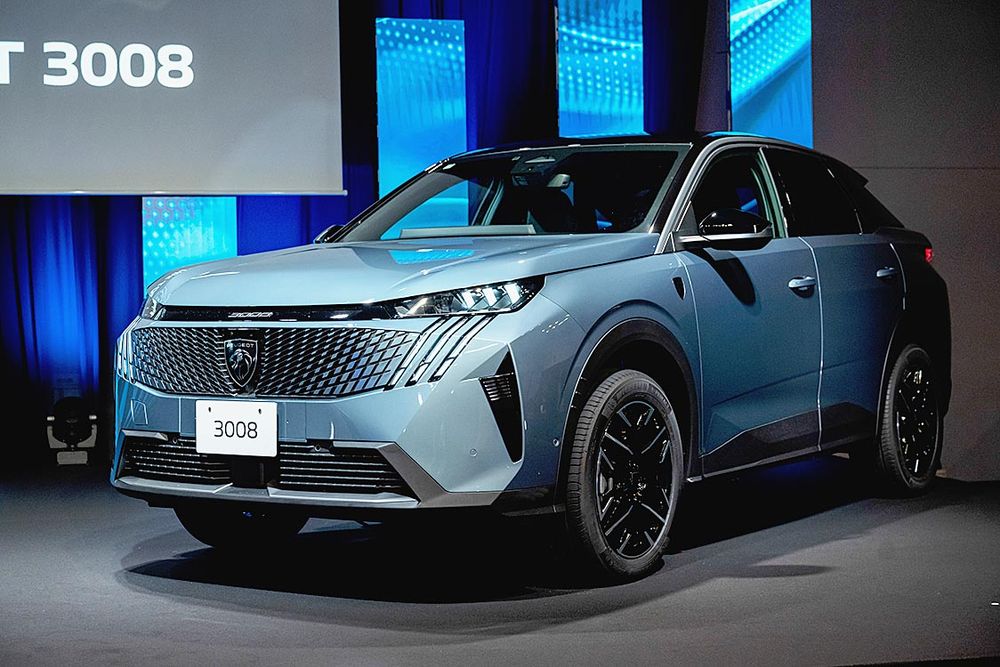 新型プジョー「3008」
