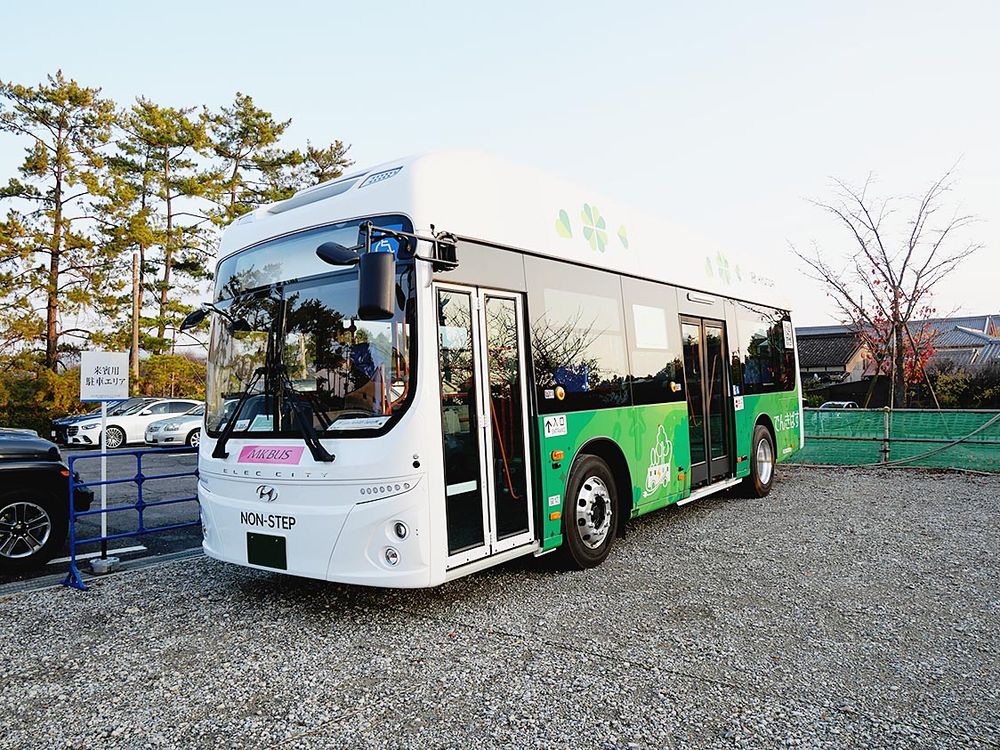 ヒョンデのＥＶバスの展示も
