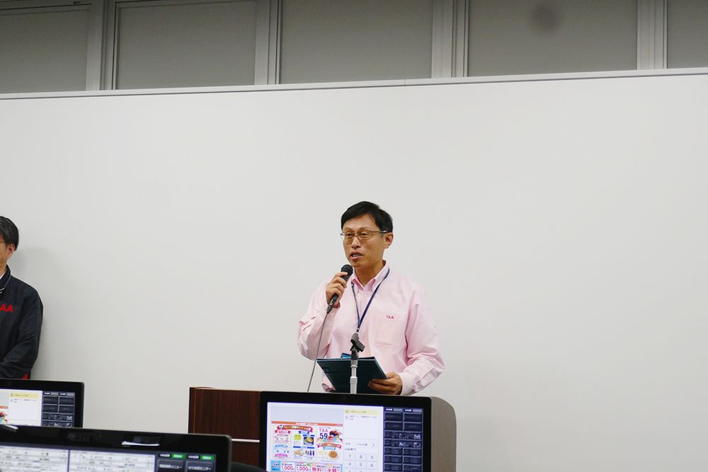 日ごろの感謝を会員に伝えた（ＴＡＡ近畿・笹井会場長）