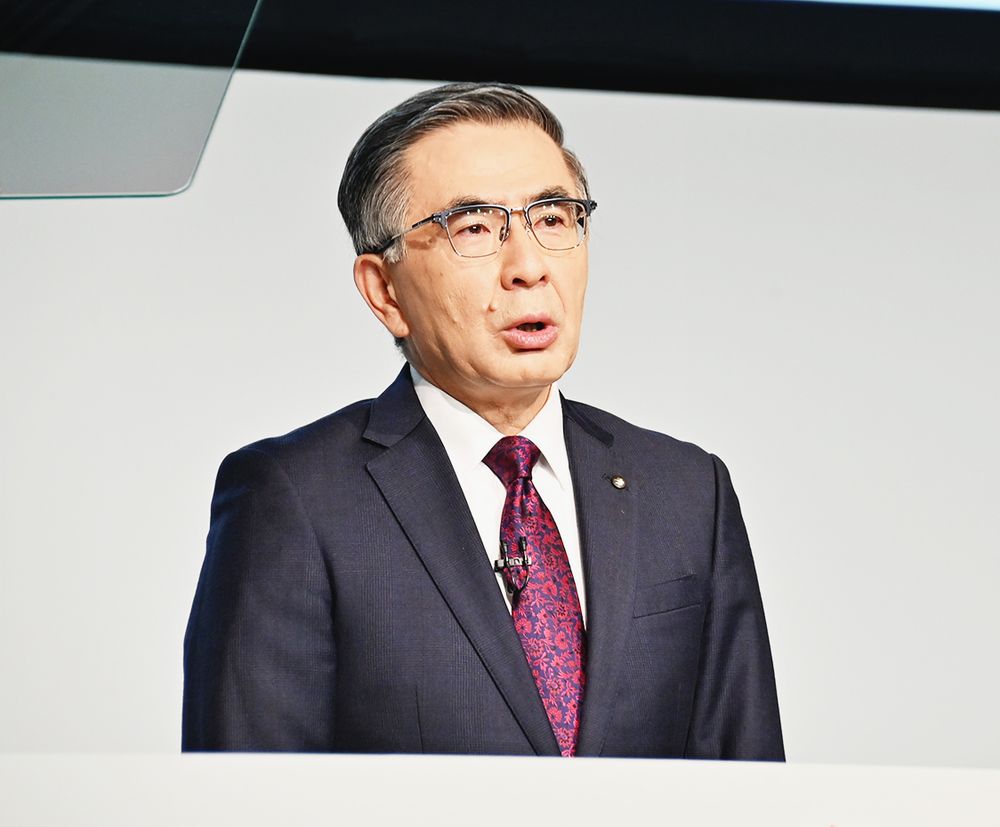 2月の会見で「インフラモビリティを目指す」と述べた鈴木俊宏社長